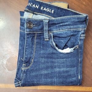 Women's American Eagle Blue Size 0 Short Next Level Stretch/Ripped Jeans